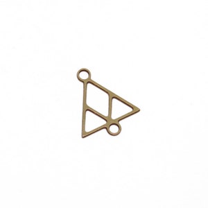 May include: Gold-toned metal triangle charm with a geometric design. The charm has two holes for attaching to jewelry.