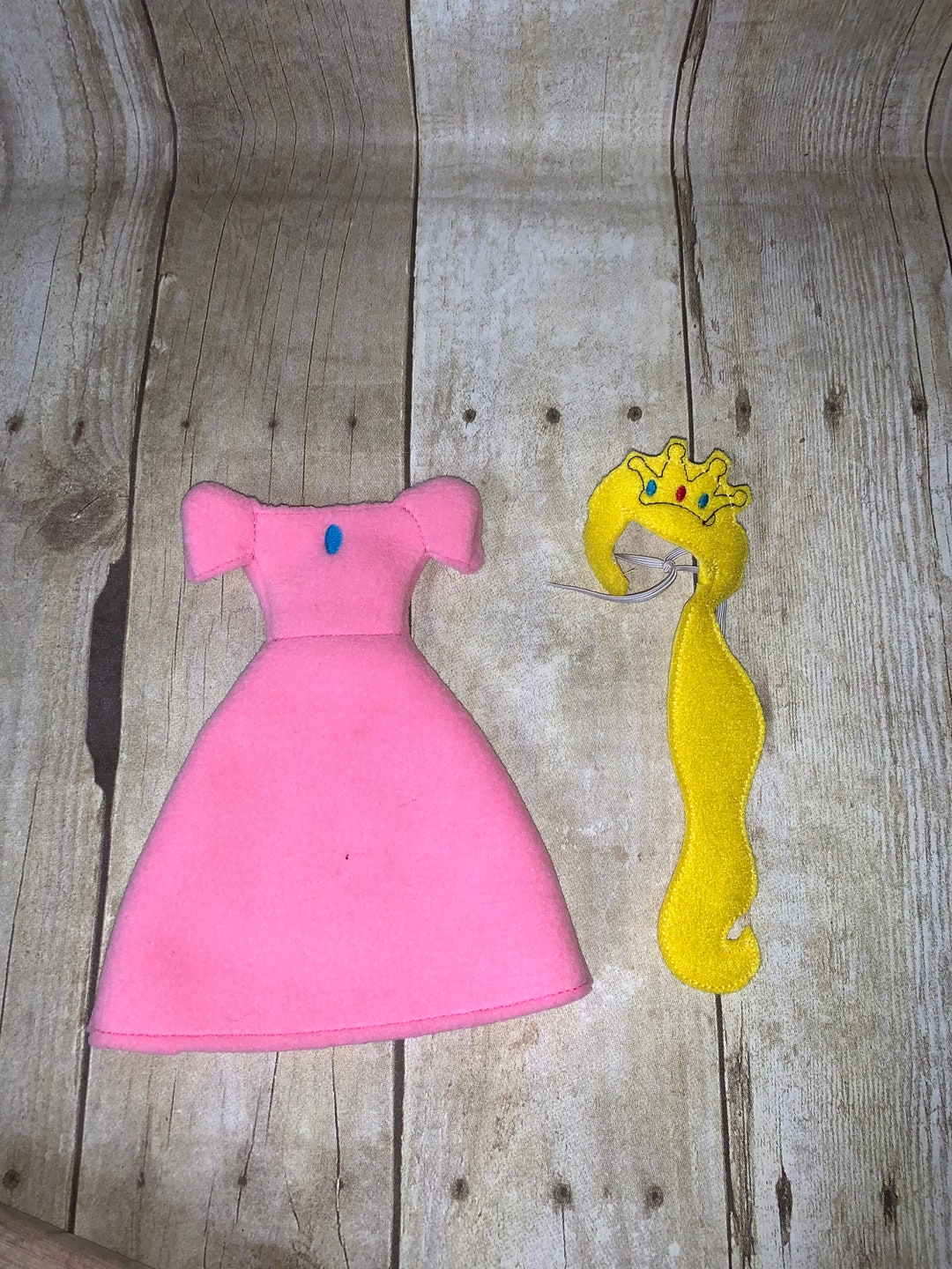 Princess Elf or Doll Outfit, Pink Princess Dress for Elf, for Christmas, Elf  Sweater, Elf Dress - Etsy