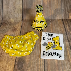 First BEE day - It&#39;s Fun to Bee ONE Birthday Outfit -  Cake Smash Outfit - First Birthday Outfit - Boys or Girls  - Honey Bee