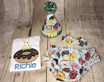 Donut Cake Smash Outfit, Doughnut First Birthday, Donut Grow Up, Diaper Cover Tie Hat Suspenders Shirt, Embroidered Personalized, for boy