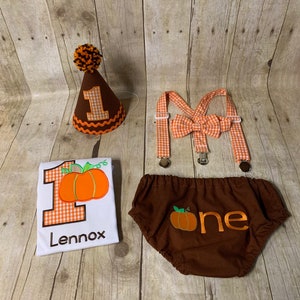 Pumpkin Birthday Outfit, Pumpkin Boys Cake Smash Outfit, Diaper Cover, Bow Tie, Personalized Hat, Suspenders, for 1st Birthday, Thanksgiving