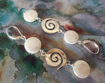 White coin Pearls and Celtic spiral in 925 sterling Silver earrings