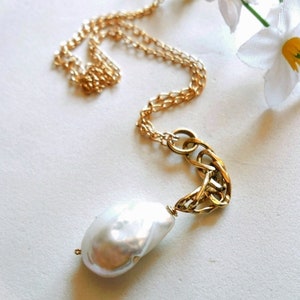 14K Gold Filled chain with baroque Pearl necklace
