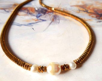 Hematite Gold necklace with freshwater Pearls and 14K Gold Filled