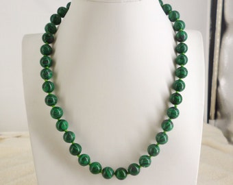 Necklace Malachite Deep Green Hand Knotted 18" - 21" Decorative Clasp NOS NWOT Perfect Condition FREE Shipping M529