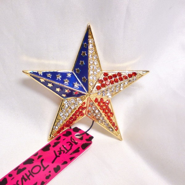 Betsey Johnson Star Pin Patriotic Red White Blue Flag Colors 4th of July USA NOS NWT Perfect Cond Free Shipping M1363