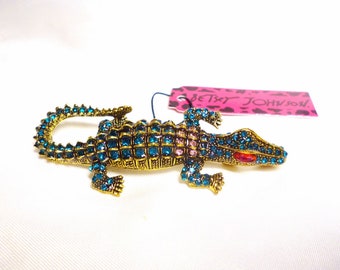 Betsey Johnson Alligator Pin / Pendant Brooch Blue Crystals NOS NWT Perfect Cond FREE Shipping M1299