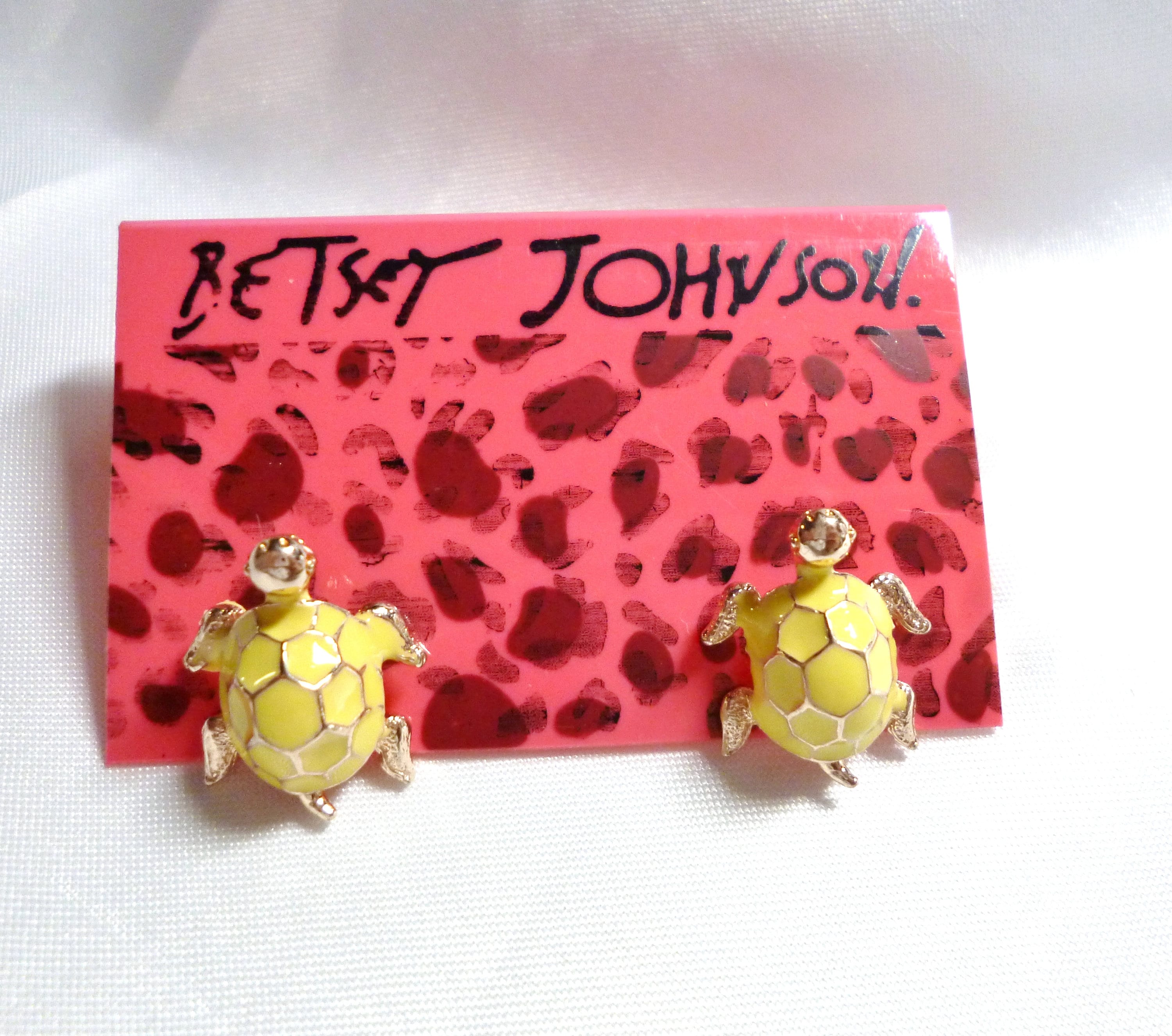 Betsey Johnson Stud Earrings: 1 customer review and 20 listings