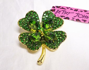 RARE Betsey Johnson 4 Leaf Clover Pin Shamrock St Patrick's Day Emerald Green & Crystals NOS NWT Perfect Cond Free Shipping M1321