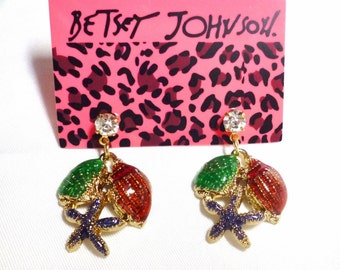 Betsey Johnson Shell Starfish Drop Earrings Blue Red Green 1/4
