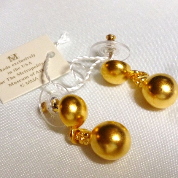 MMA Earrings "Indian Golden Berry Earrings" NWT Drop Signed Gold Plated Metropolitan Museum of Art Perfect Condition FREE Shipping 22082