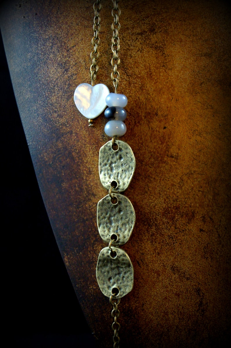 Great necklace Haliotis lava stone and Abalone mother of Pearl sequins beaded shell abalone long necklace bronze grey quartz