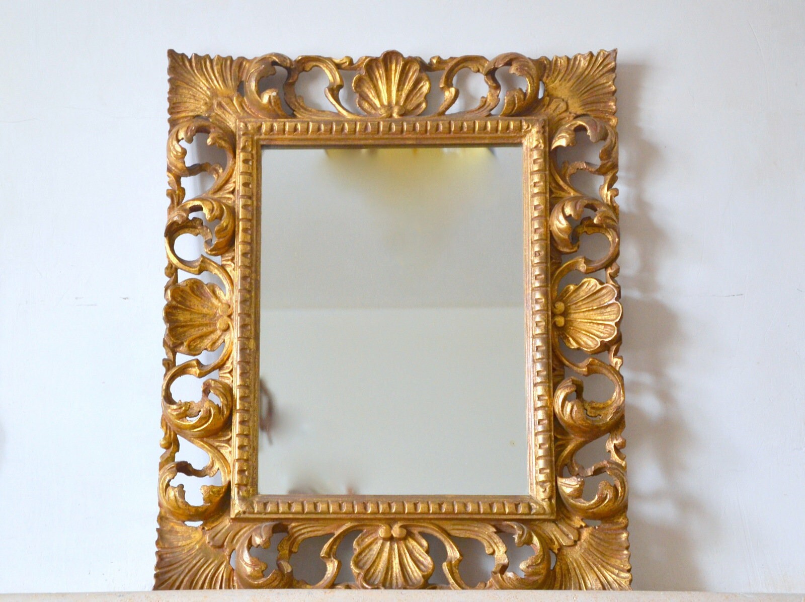 Ancien Miroir Italien en Bois Doré de Style Baroque