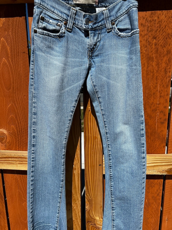 Y2K Vintage Low Rise Flare Levi’s