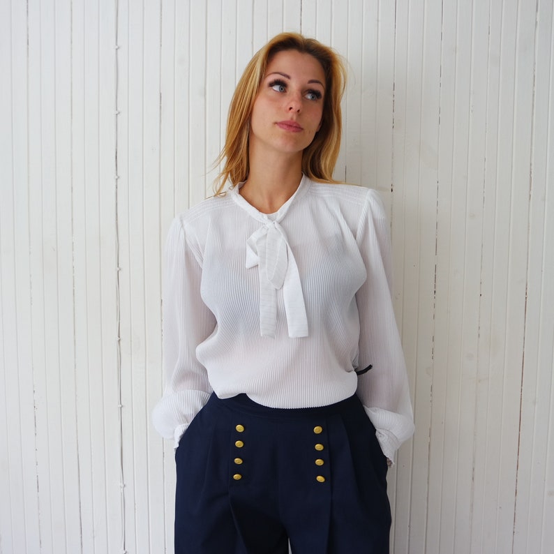 White ruffle fabric blouse Bow necklace top Pussy bow Secretary blouse Evening top Silver thread white shirt Bow tie high neck top Medium