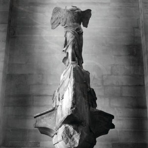 Winged Victory Statue the Louvre, Paris Photograph