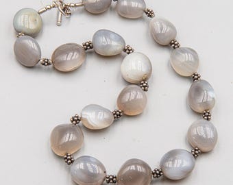 Natural Gray Agate Pebble Bead Necklace with Sterling Silver Spacers – Elegant Contemporary Statement Necklace