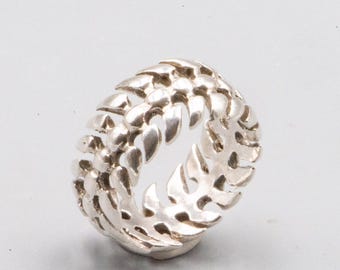 Sterling Silver Vertebra Ring – Sculptural Spine Design – Modernist Silver Band – Size FR 57 / US 8