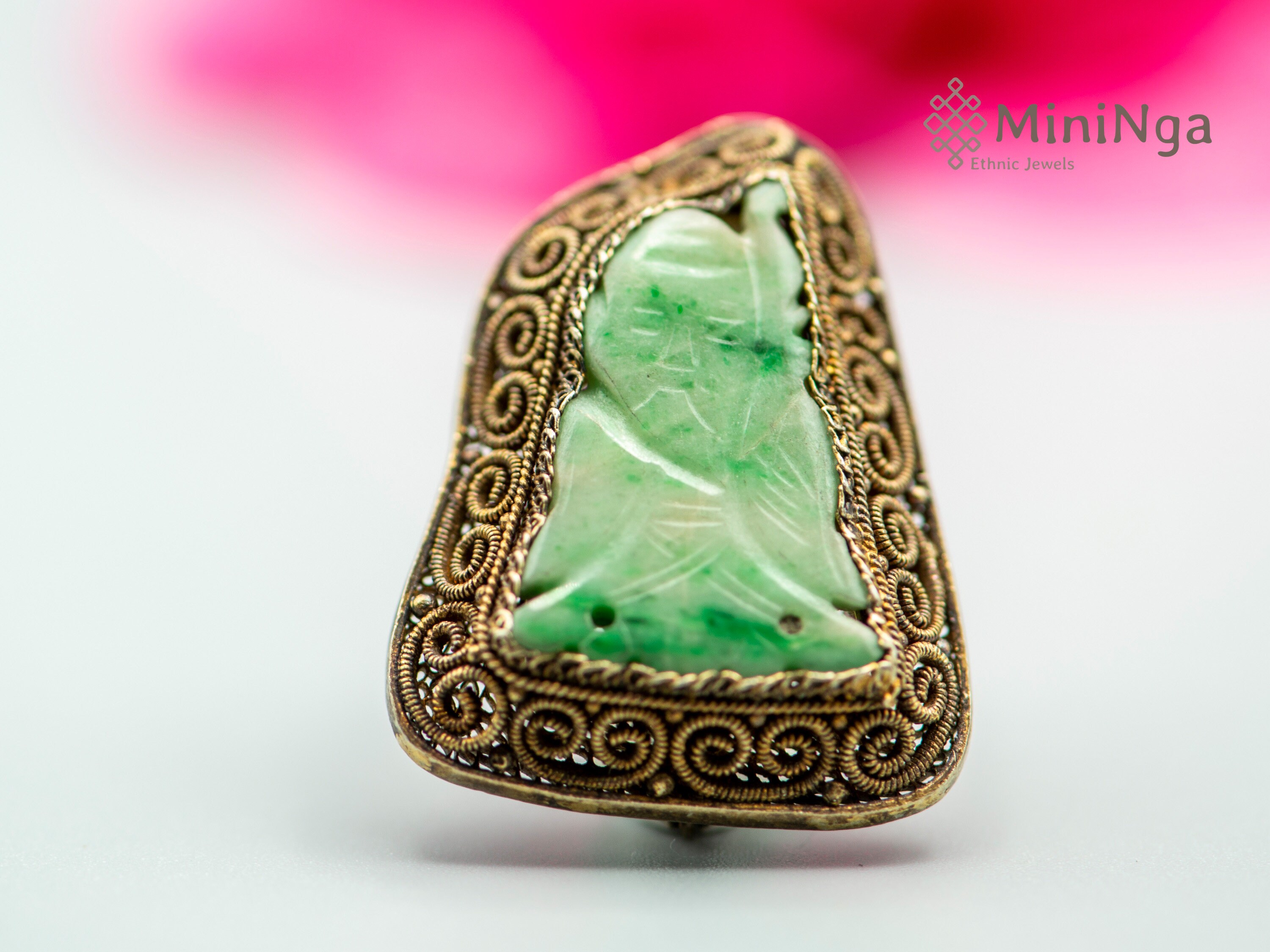 Grande Broche Vintage En Argent Et Jade De Chine - Bijou Occasion Porté - Pièce Ethnique Décorative