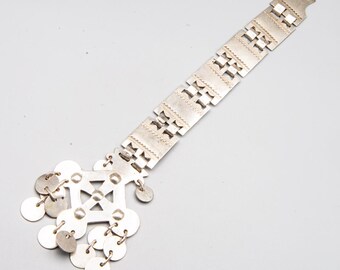 Antique Mapuche Trapelakucha Pectoral – Sterling Silver Chest Ornament – Araucanía, Chile – French Import Hallmark