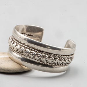 Egyptian bracelet  | Heavy Vintage Silver Bedouin cuff  with hallmarks | 89 grams | Authentic Tribal jewelry - Timeless jewelry - Pre loved