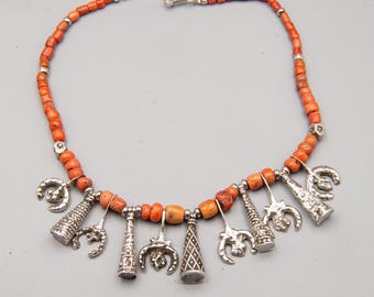 Antique Moroccan Coral Necklace with Silver Charms – Ethnic Necklace – Antique Coral Beads – Tribal Jewelry – Handmade Statement Necklace