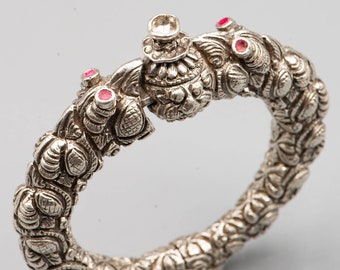Makara Silver Bracelet – Antique South Indian Tribal Jewelry
