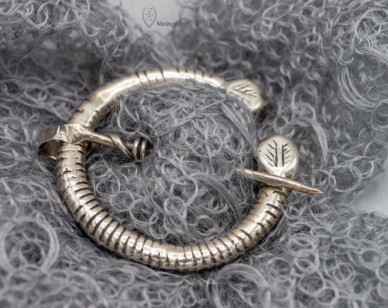 Antique Berber silver brooch from Tunisia