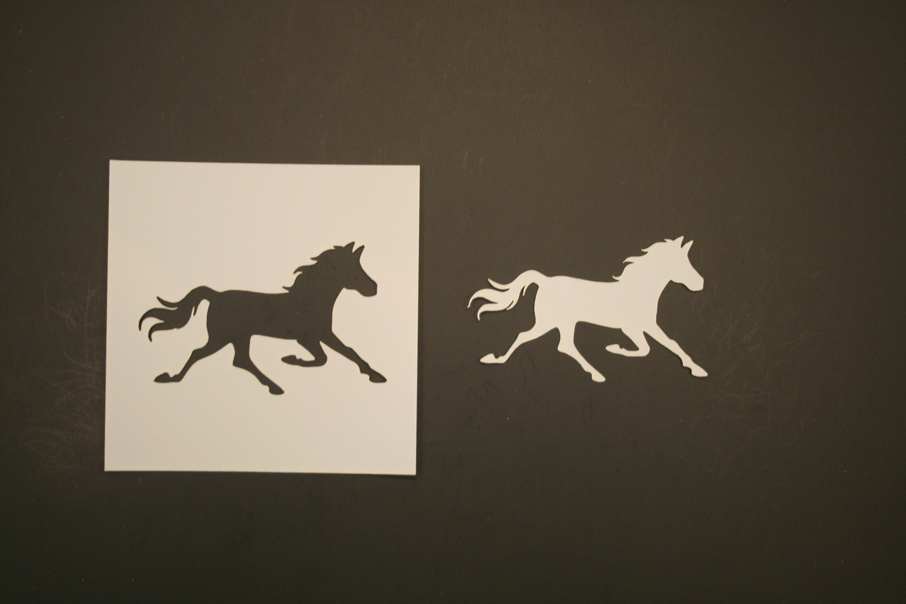 Horse Border Stencil