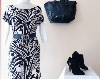 Black white dress/ tunic/ abstract print scoop neck tunic/ mini dress/ shift dress tunic / black dress/ long tunic