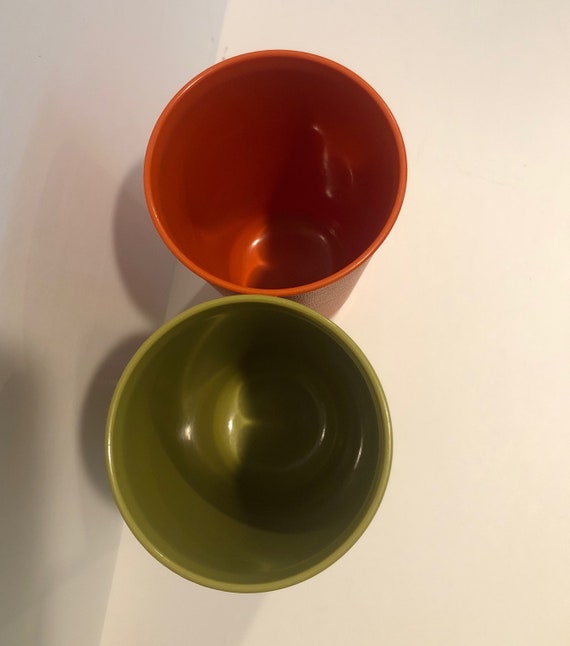 Tupperware Cups, Set of 4 Vintage Impressions Brown Tumblers, 12