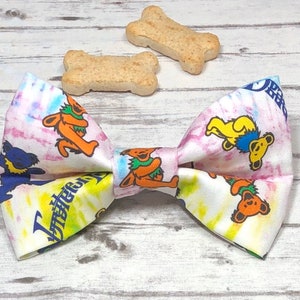 Dog Bow Tie, Grateful Dead, Collar Bow Tie, Cat Bow Tie, Puppy Bow Tie, by BizzyMamas