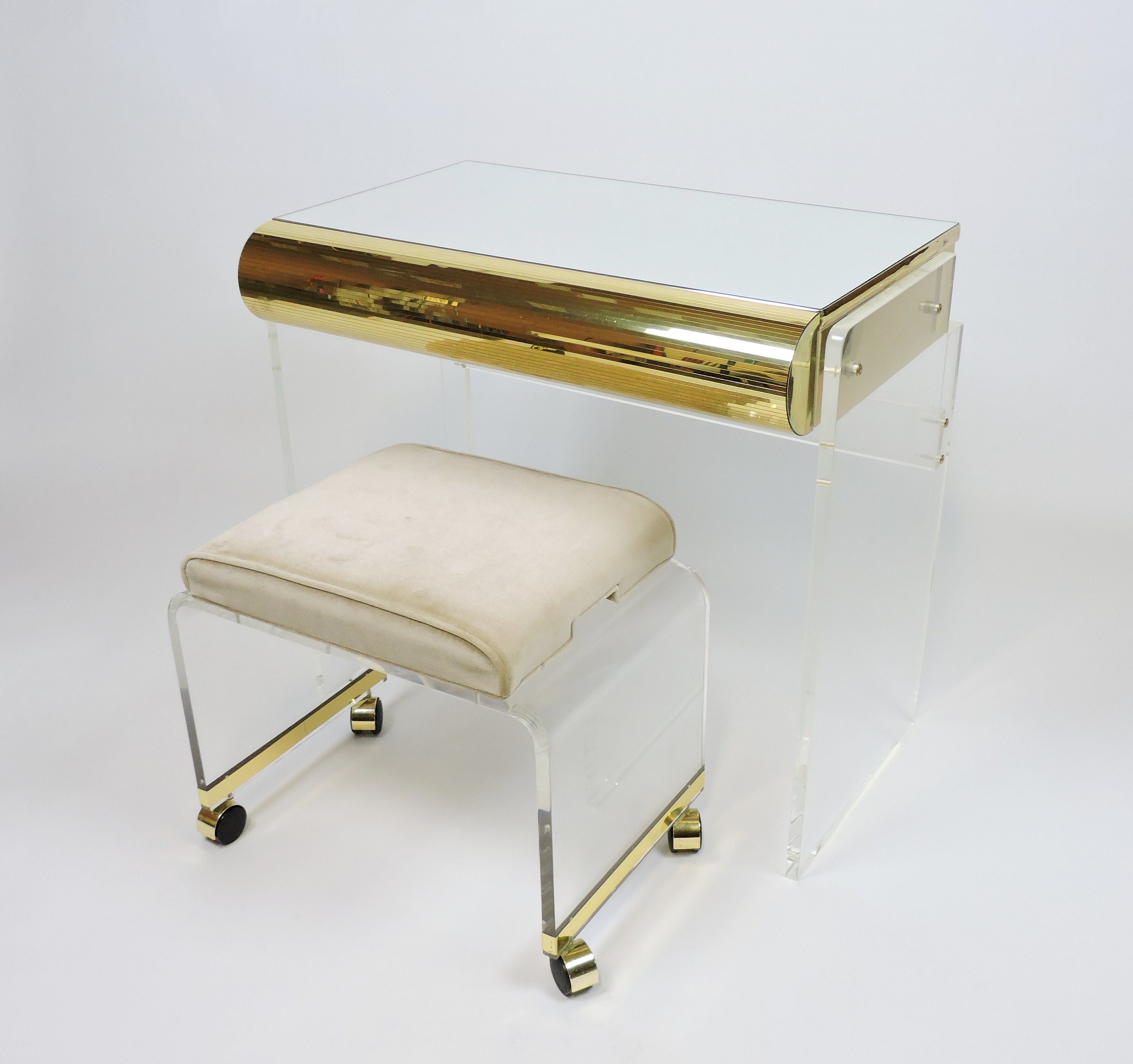Lucite on sale vanity table