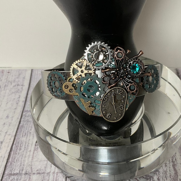 Steampunk bracelet, gothic cuff bracelet, boho bracelet, steampunk jewelry, filigree cuff bracelet,Bug cuff bracelet, unisex bracelet,