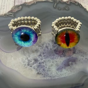 Evil Eye Ring: Gothic Dragon Eye, Adjustable Stretch (Size 5-10)