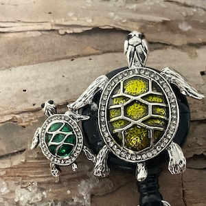 Turtle Badge Reel: Mama and Baby Retractable Badge Holder