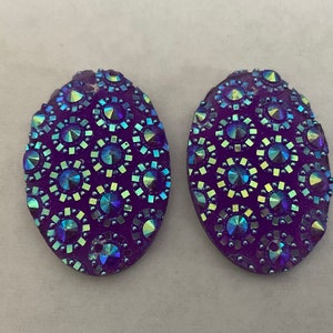 Resin Flower Cabochons: 30mm Oval Embellishments