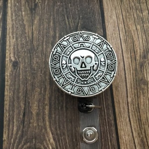 Skull Badge Reel - Retractable Badge Holder