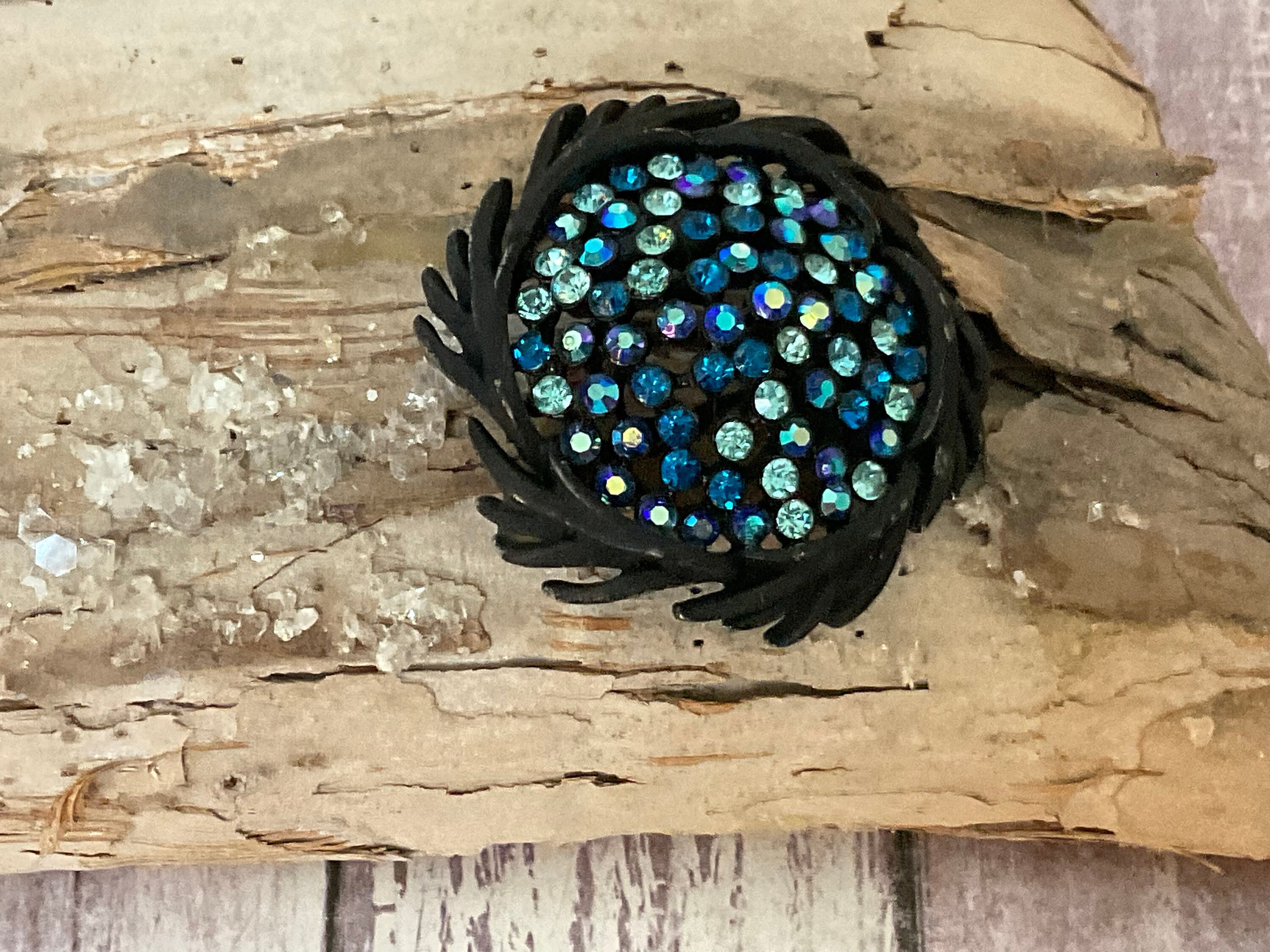 Brooches, Brooch Pin, Blue Mix Pin , Beautiful Rhinestone Brooches, Brooch Pin, Blue Mix Pin , Beautiful Rhinestone