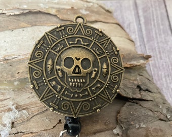Steampunk Skull Badge Reel: Retractable Gear Badge Holder