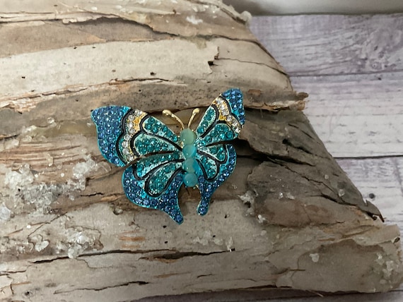 Brooches,butterfly Brooch, Butterfly Pin , Beautiful Rhinestone 2 Tone Butterfly  Pins, Sweater Pins, Lapel Pins, Pins for Bags, Gifts 