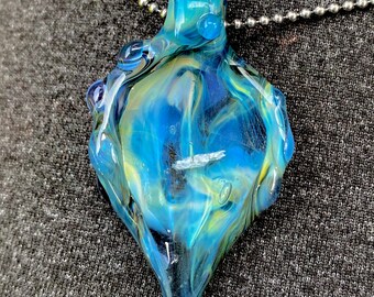 Kyanite Swirl Pendant