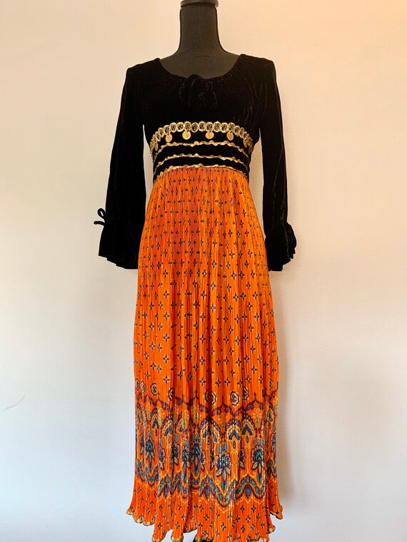 Vintage 70s Peasant Dress