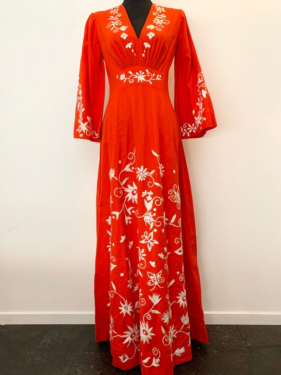 Vintage 70s Embroidered Dress