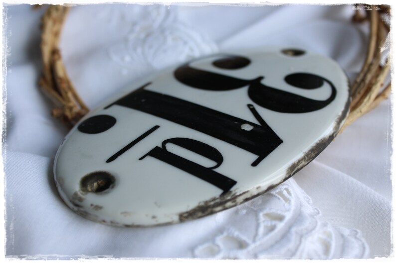 vintage house number made of porcelain rare piece of decoration found by lavendelherzl image 5