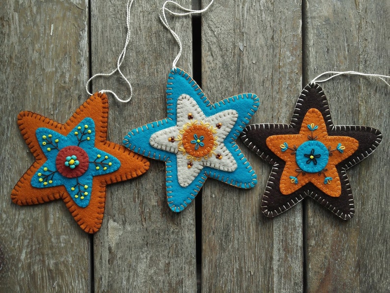 Folk Art Star Sewing Pattern Download, Felt Star Ornament PDF Pattern File, Downloadable Felt Christmas Ornament Pattern image 2