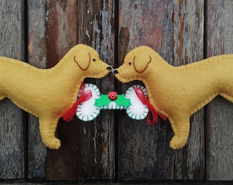 Felt Golden Retriever Christmas Garland Sewing Pattern download in pdf format