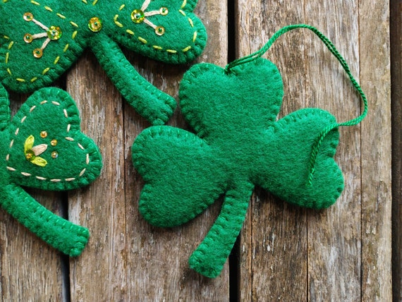 B Patrick's Day Handmade Embroidered Felt Gingerbread Man/Girl Ornament/ St