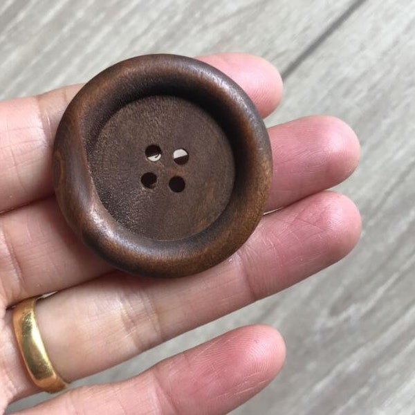 10Pcs   Large 38mm brown Wood button 4  holes( W533)