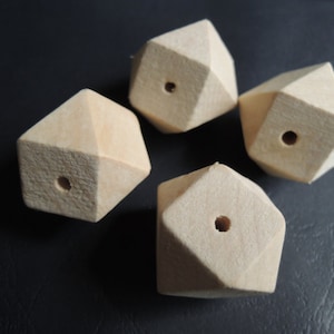 6 Pcs 30MM Unfinished  Faceted Natural Wood Beads 14 Hedron Geometric Figure Wooden beads  (W1007)